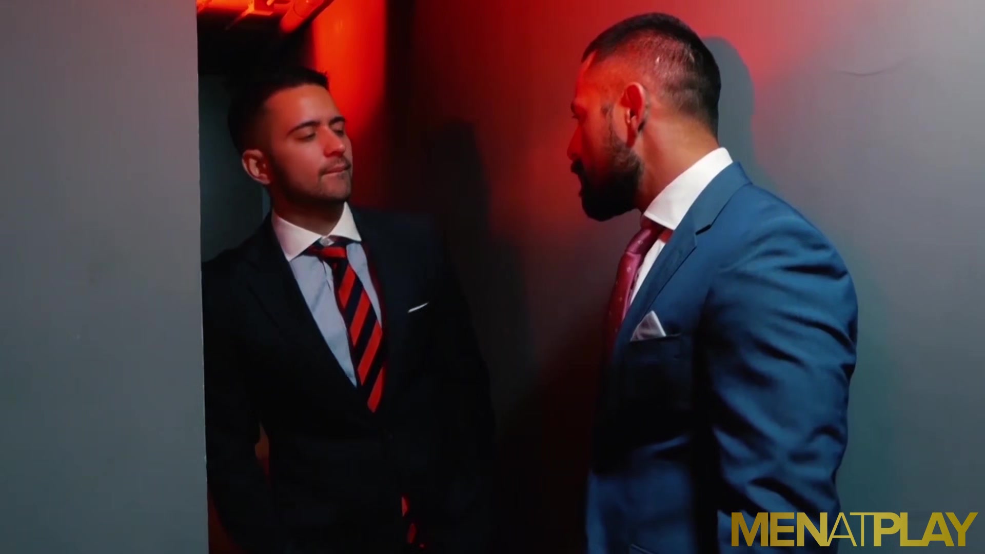 MENATPLAY Deviant Suited Man Cristian Sam Breeds Robbie Rojo