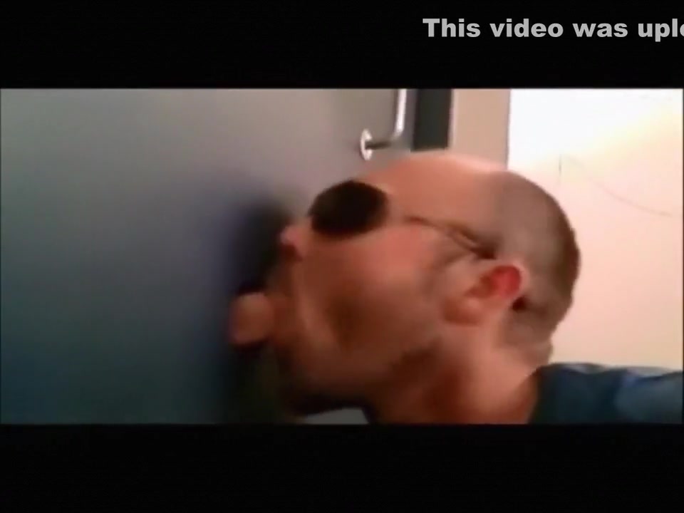 amateur raw cumshot clips gloryhole and public restroom