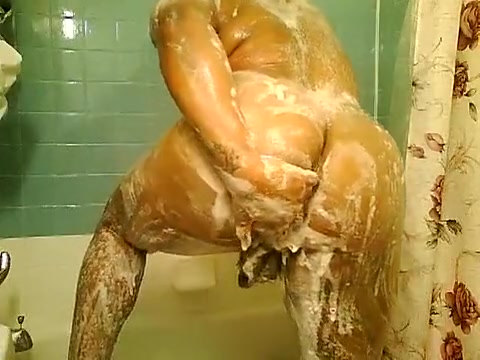 fat legal age teenager 18+ showering