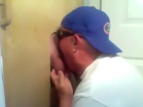 Gloryhole 1St Time Visitor Returns To Cum..