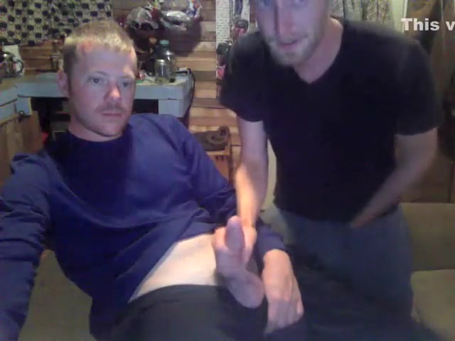 bubblebuttguynextdoor intimate record 07/01/2015 from chaturbate