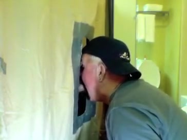 Gloryhole 1St Time Cums For The One And The Other Holes