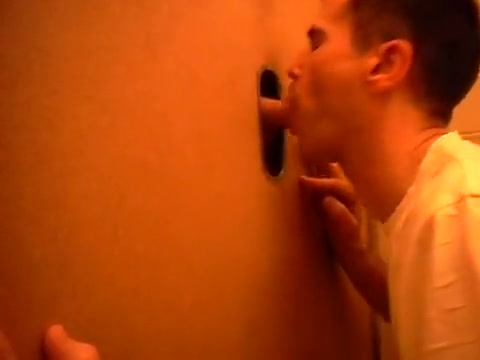 33yo bi-man at my gloryhole