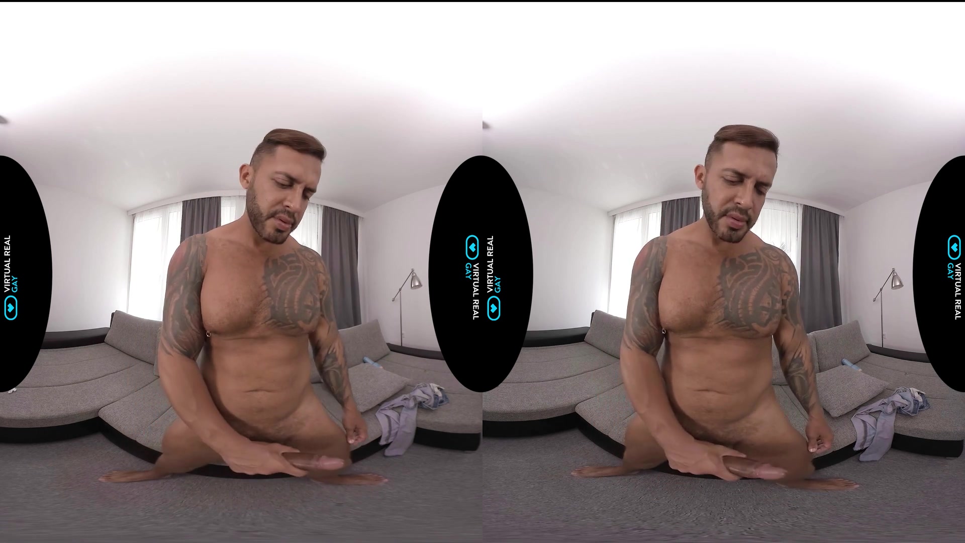 Hot alone - VirtualRealGay