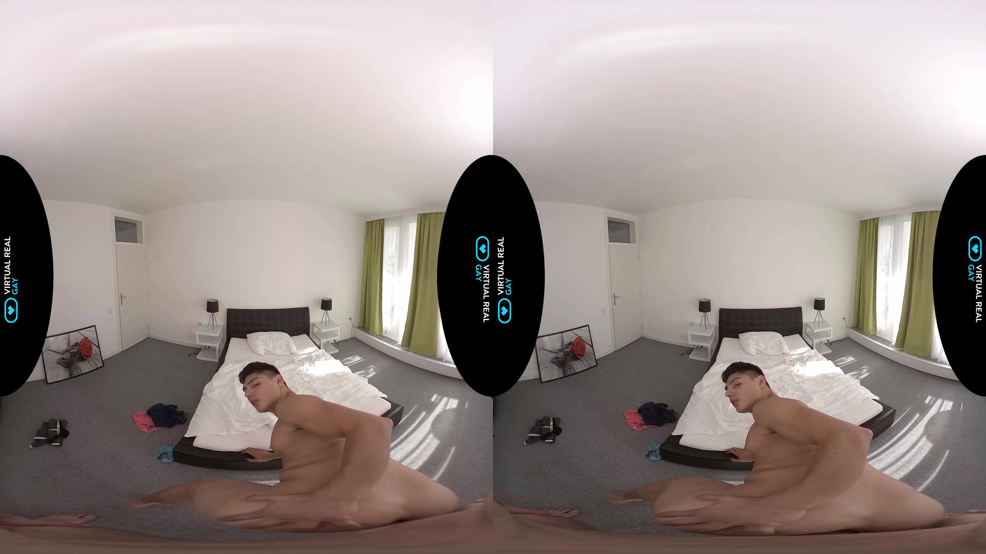 Feed the Macho - VirtualRealGay