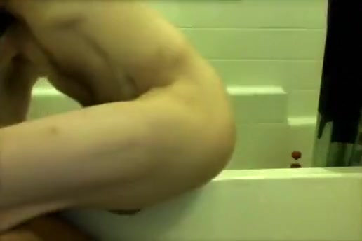 Void Urine play - a quick cup of it and pee shower