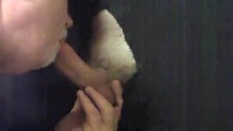 okla. traveler visits gloryhole