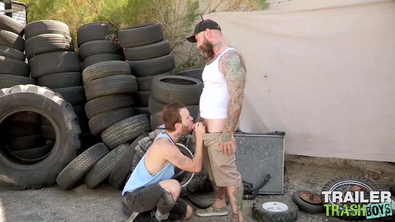 TRAILERTRASHBOYS Jack Dixons Big Dick Sucked By Beaux Morgan