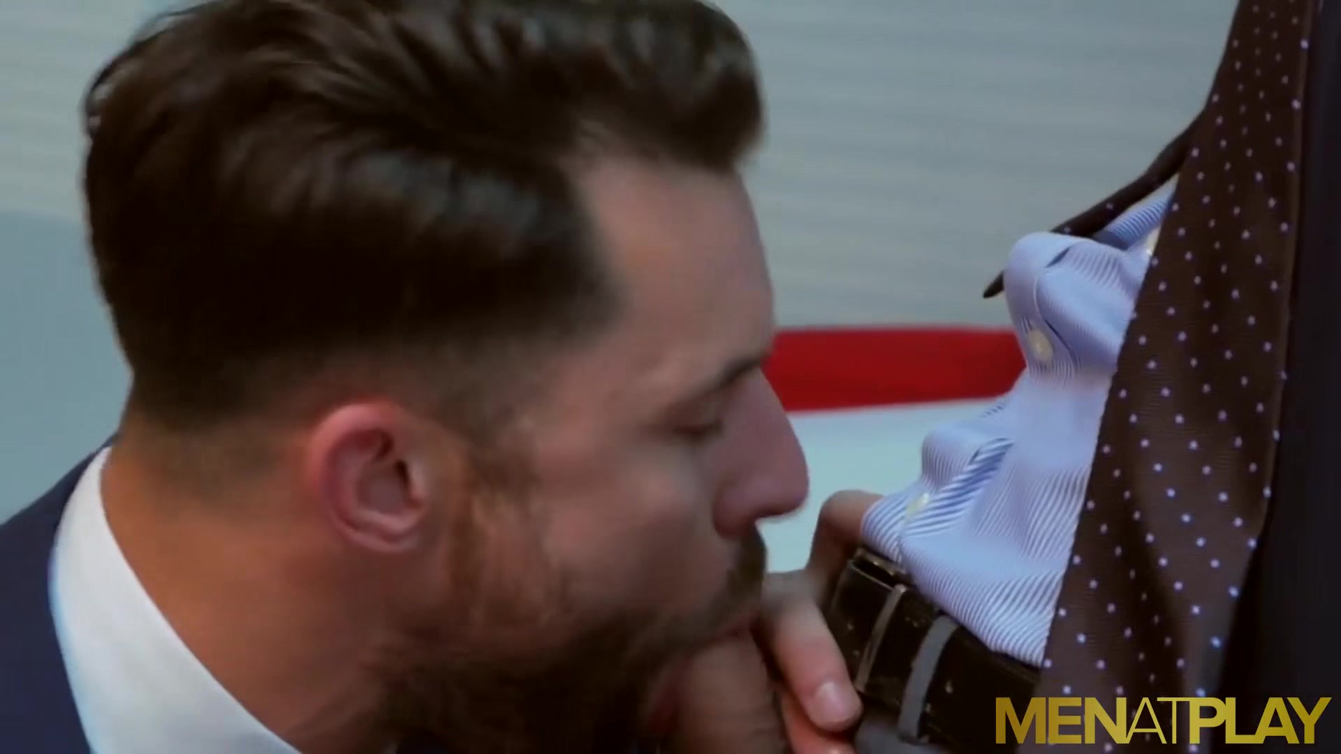 MENATPLAY Klein Kerr Anal Fucks Suited Gay Boss James Castle