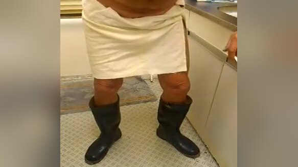 nlboots - just left the shower (rubber boots also)