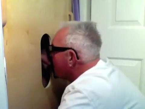 Gloryhole Return Visitor from Raleigh