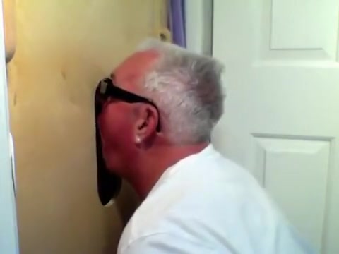 Gloryhole Return Visitor from Raleigh
