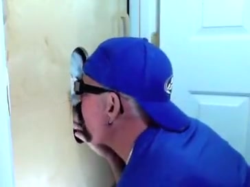 Gloryhole Return Married Guy