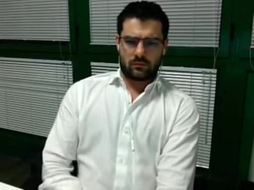 SEGAIOLO IN UFFICIO - jerking in the Office