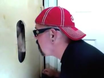 Gloryhole Large Cock Cum Back To Feed