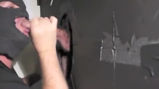 Winston-Salem Uncut 20 yr old student 18+. 1st gloryhole BJ