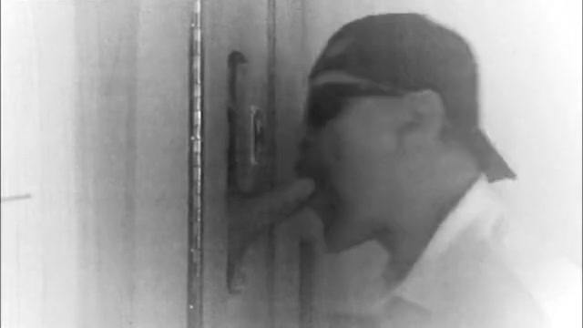 Vintage Gloryhole Sucking a Big Dick