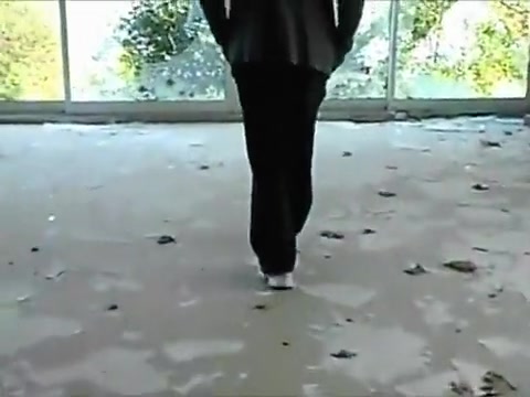 FISTING IN A DESERTED HOTEL IN THE COUNTRY ( ONE)