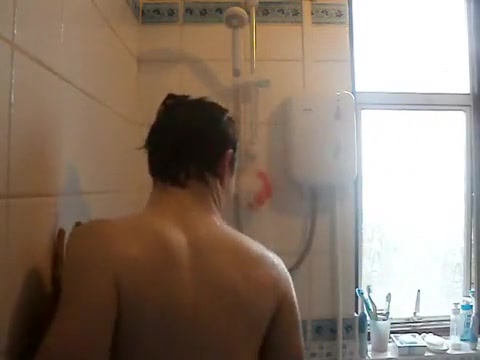 Bath and Shower Wank