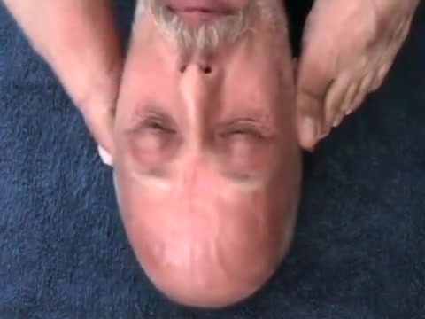 feet massage