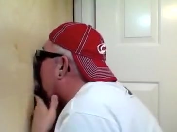 Gloryhole Married Guy Returns to Feed