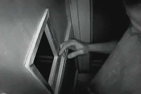 Hot Gloryhole Blowjob