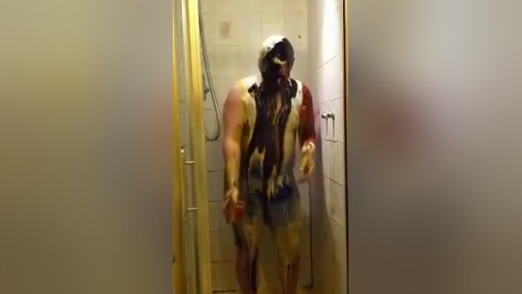 gunge shower in lycra
