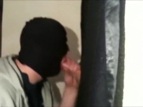 GLORYHOLE STRAIGHT MARRIED LATINO BIG COCK
