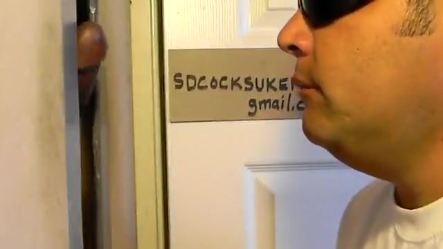 FAT MARRIED VEGAS BLACK COCK VISITS SAN DIEGO GLORYHOLE