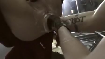 Me Fisting a Sexy Muscle Guy