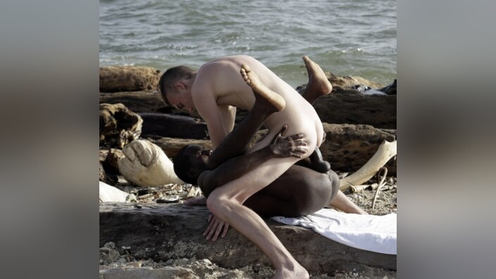 Beach-Time Fun For Mike Jame - Devon Lebron & Mike James