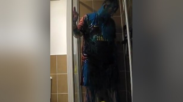Shower Gunge Time