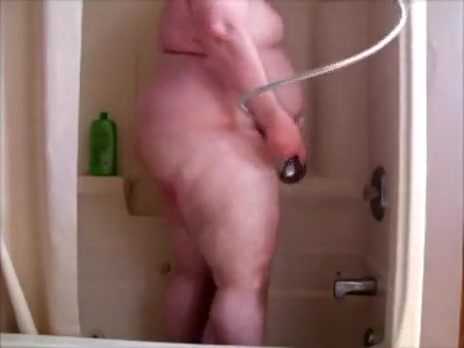 398lbs in the Shower