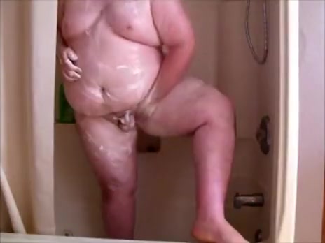 398lbs in the Shower