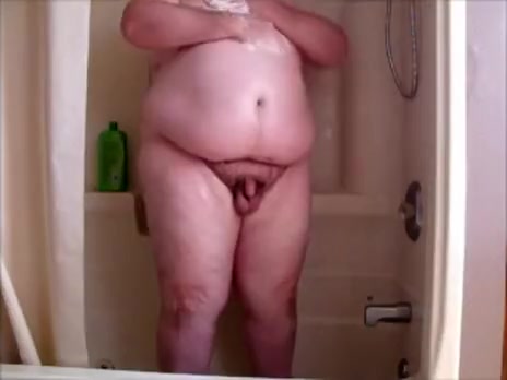 398lbs in the Shower