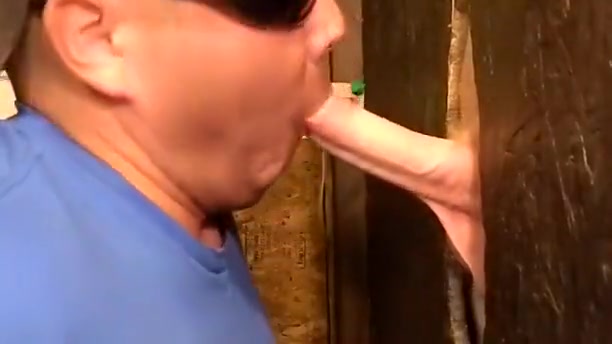 MARINE FROM QUANTICO BASE COMES TO GLORYHOLE