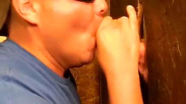 MARINE FROM QUANTICO BASE COMES TO GLORYHOLE