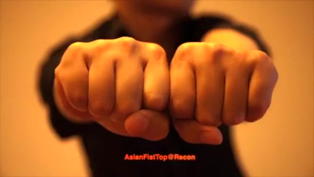 Punch fisting T4378