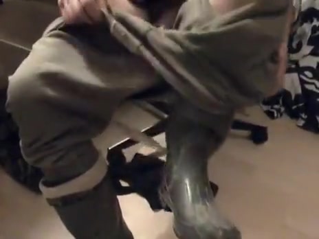 nlboots - WR boots, void urine, military lengthy johns and socks