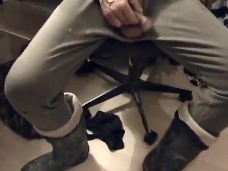 nlboots - WR boots, void urine, military lengthy johns and socks