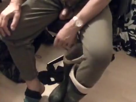 nlboots - WR boots, void urine, military lengthy johns and socks