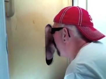 Gloryhole Getting Some Wang and Cock Juice