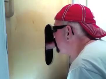 Gloryhole Getting Some Wang and Cock Juice