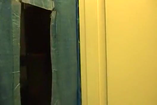 gloryhole cocksuck..darksome ding-dong