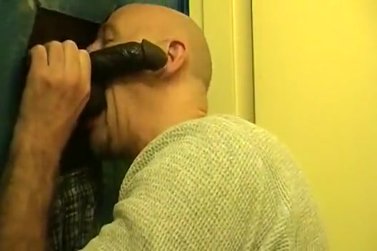 gloryhole cocksuck..darksome ding-dong