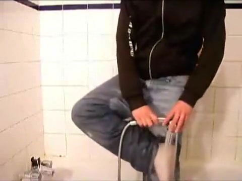baggy + nylon trackies shower