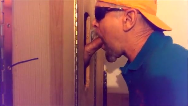 Gloryhole: 22yo college boyfrend comes to the gap