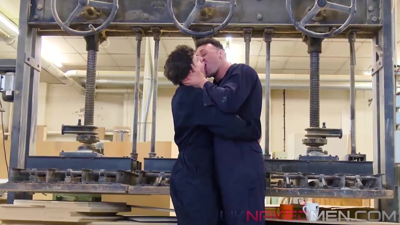 James Lain and Liam Lomax - UKNakedMen