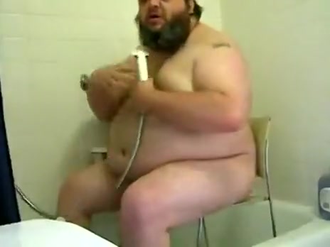 Large Bushy ChubShower