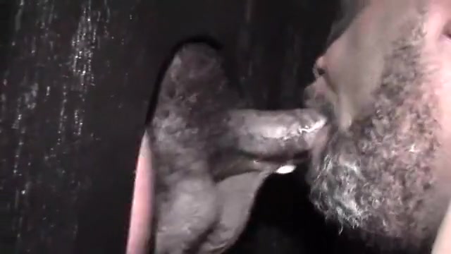 Philly GLORYHOLE-28 (Hasan)